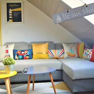 13k Moines - Proche Centre- 39m² Vue Sur Les Toits , Vannes France