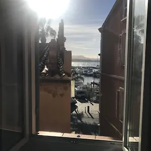 Appartement Emplacement Ideal, Vue Mer, Parking Offert, Sanary-sur-Mer
