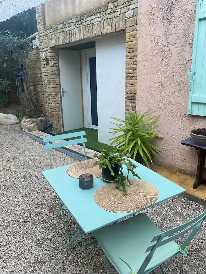 Studio Biboune Ceyreste Séjour chez l'habitant